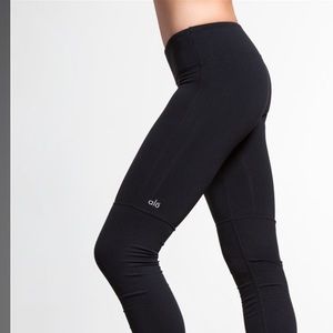 alo yoga goddess legging